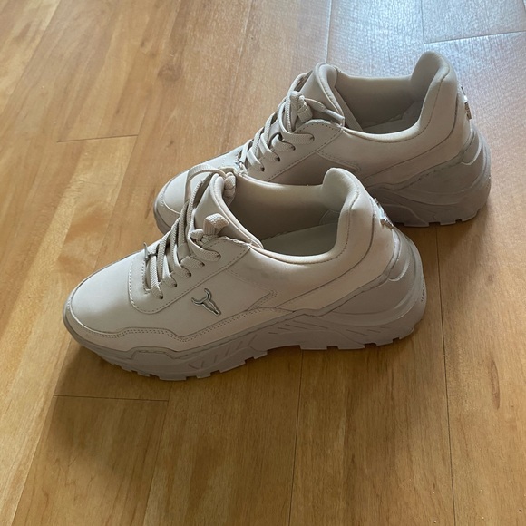 Windsor Smith Carte Marshmallow Nubuck Sneakers - Picture 4 of 10